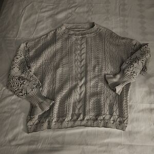 Elegant Gray Lace Sleeve Sweater